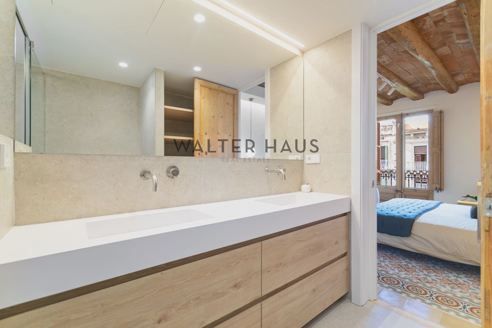 3 slaapkamer Flat te koop in Barcelona stad - € 1.297.000 (Ref: 9239334)