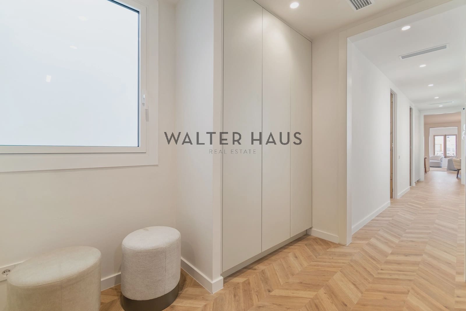 3 slaapkamer Flat te koop in Barcelona stad - € 1.297.000 (Ref: 9239334)