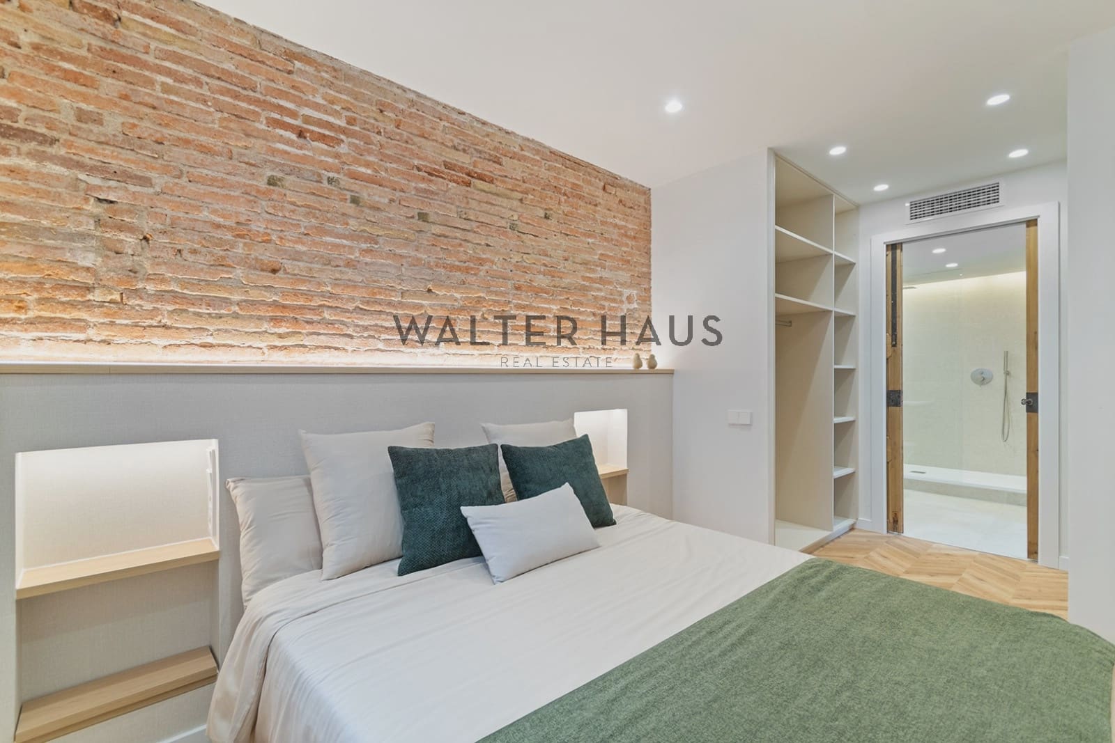 3 slaapkamer Flat te koop in Barcelona stad - € 1.297.000 (Ref: 9239334)