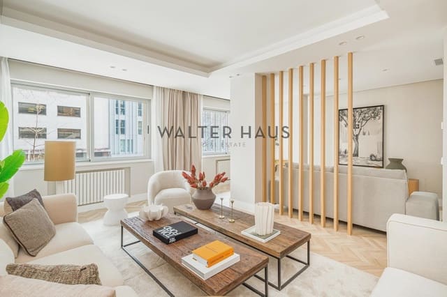 4 bedroom Flat for sale in Castellana, Madrid city - € 2,595,000 (Ref: 9245749)