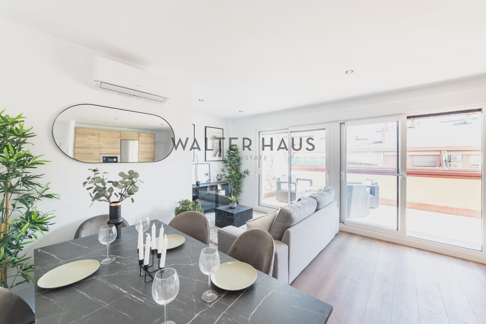 3 soveværelse Penthouse til salg i Madrid by med swimmingpool - € 949.000 (Ref: 9249513)