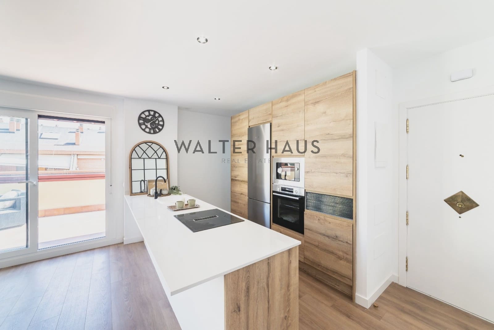 3 soveværelse Penthouse til salg i Madrid by med swimmingpool - € 949.000 (Ref: 9249513)