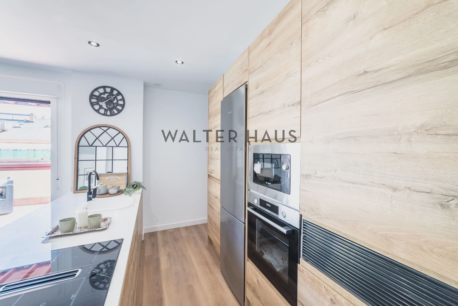 3 soveværelse Penthouse til salg i Madrid by med swimmingpool - € 949.000 (Ref: 9249513)