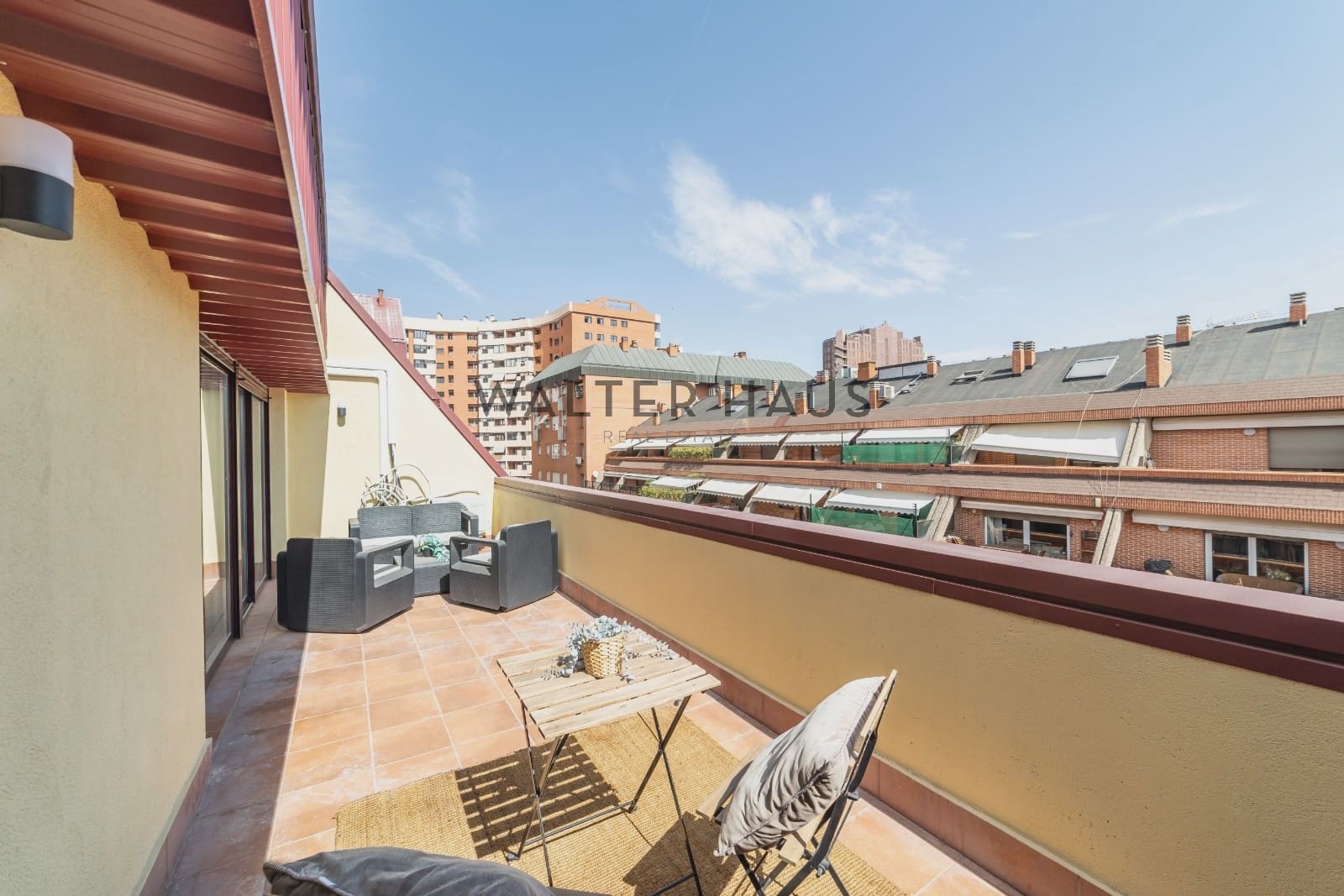 3 soveværelse Penthouse til salg i Madrid by med swimmingpool - € 949.000 (Ref: 9249513)