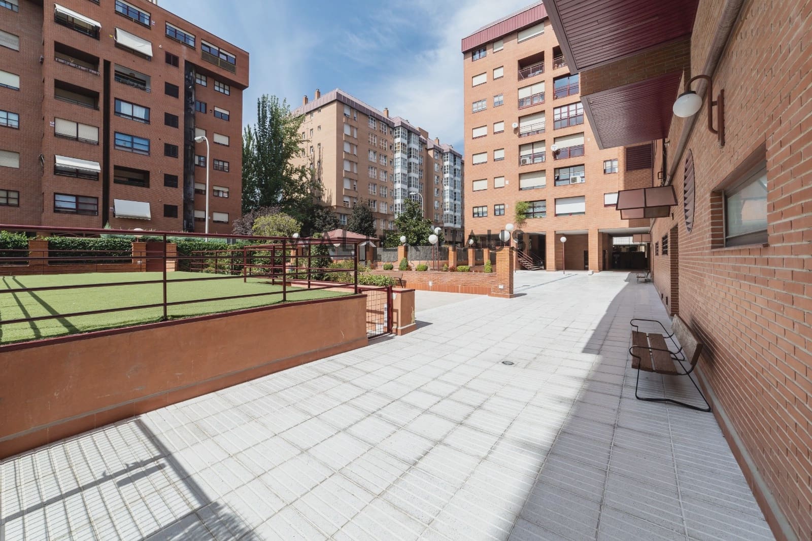 3 soveværelse Penthouse til salg i Madrid by med swimmingpool - € 949.000 (Ref: 9249513)