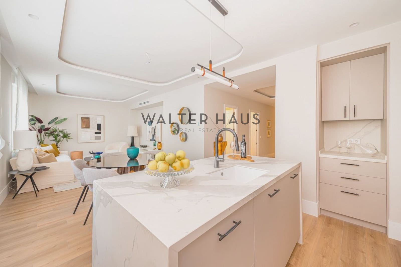 3 soveværelse Lejlighed til salg i Madrid by - € 1.650.000 (Ref: 9251600)