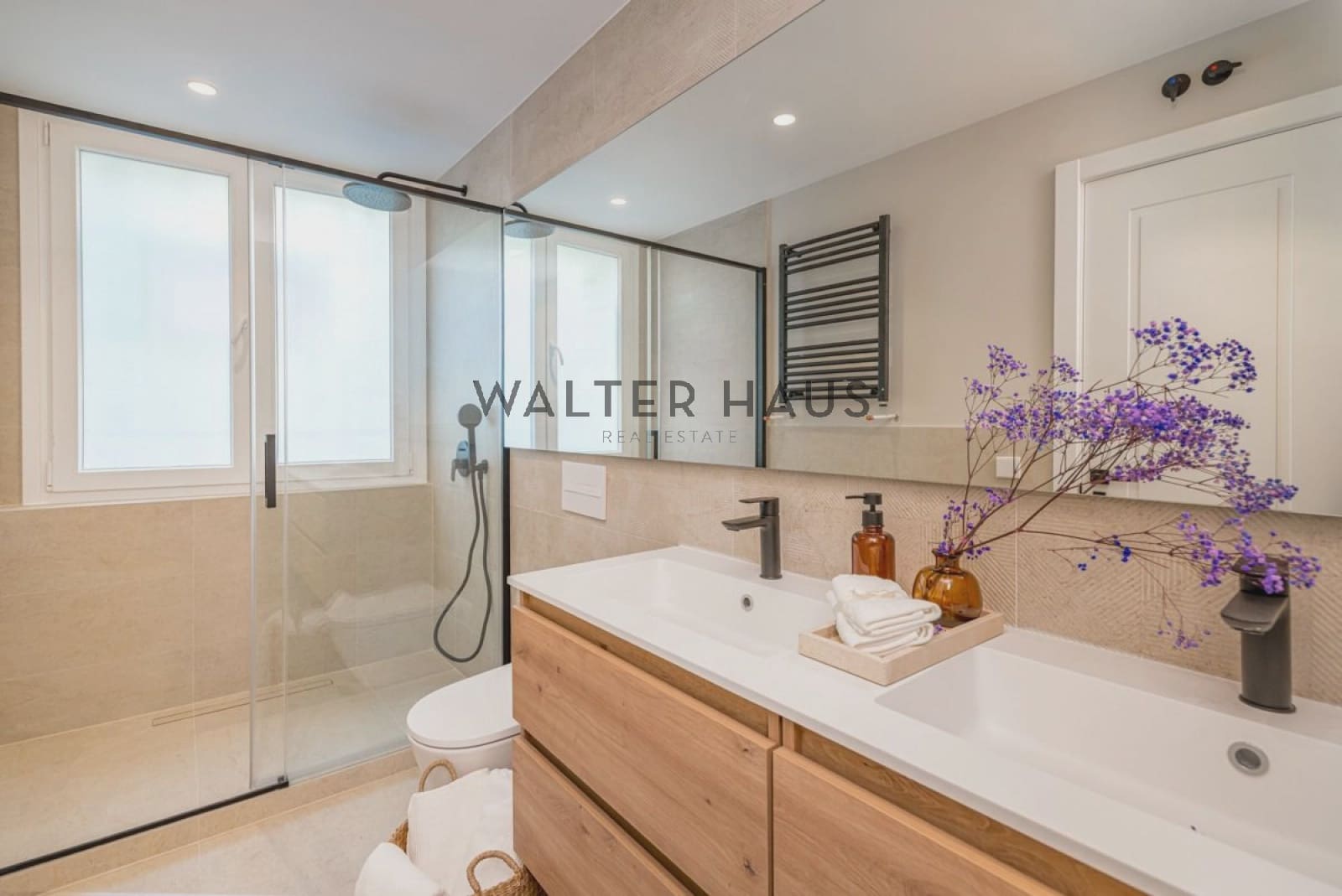 3 soveværelse Lejlighed til salg i Madrid by - € 1.650.000 (Ref: 9251600)