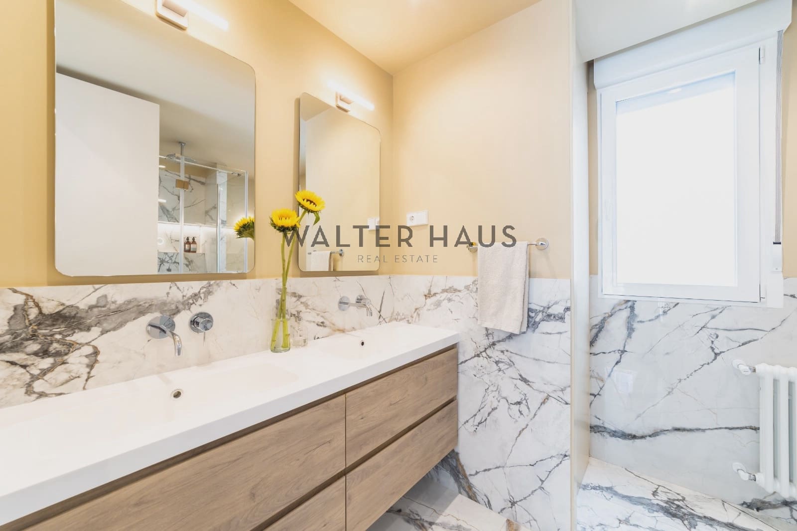 2 slaapkamer Flat te koop in Madrid stad - € 870.000 (Ref: 9251602)