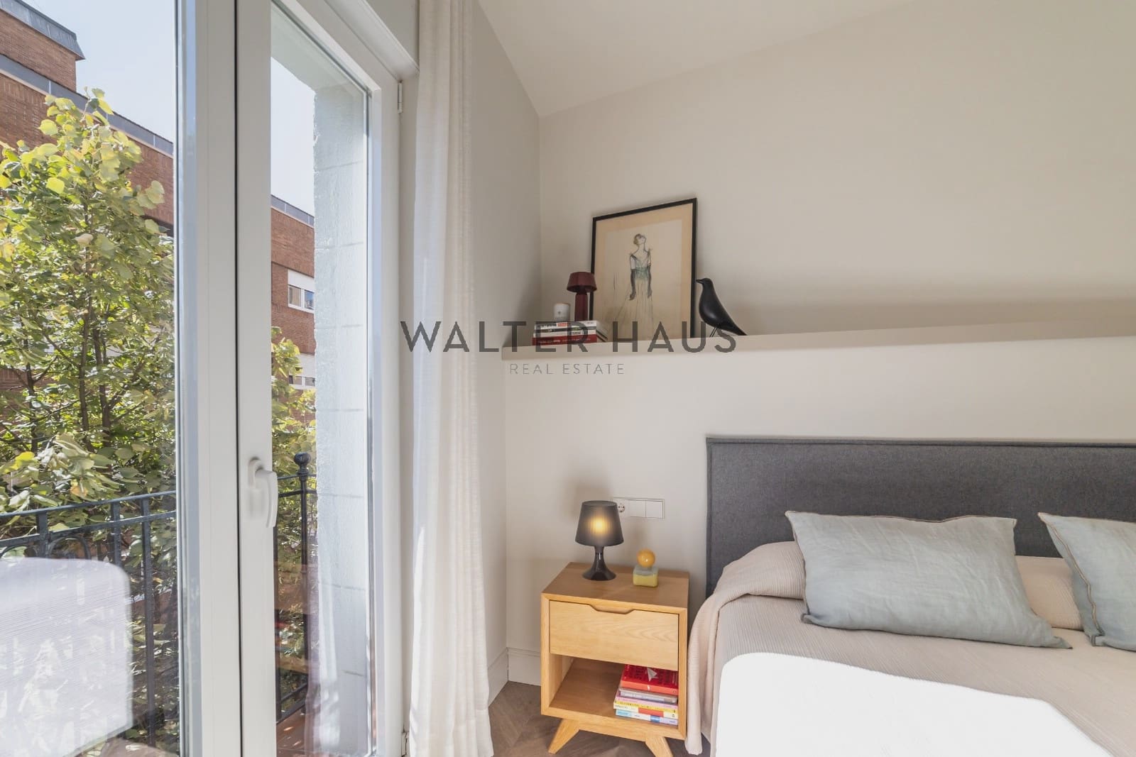 2 slaapkamer Flat te koop in Madrid stad - € 870.000 (Ref: 9251602)