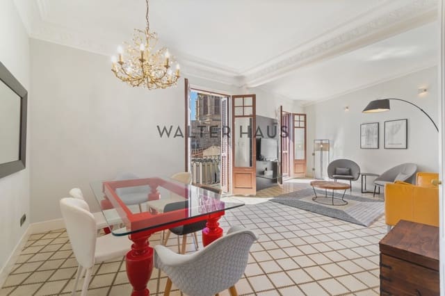 2 bedroom Flat for sale in El Barri Gòtic, Barcelona city - € 699,000 (Ref: 9263437)