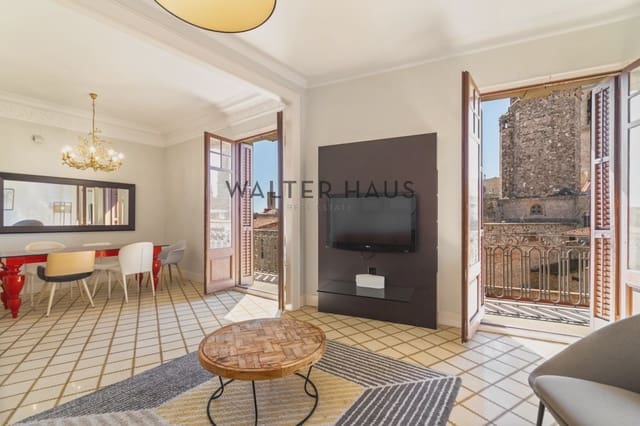 2 bedroom Flat for sale in El Barri Gòtic, Barcelona city - € 699,000 (Ref: 9263437)
