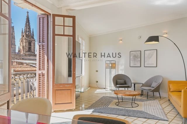 2 bedroom Flat for sale in El Barri Gòtic, Barcelona city - € 699,000 (Ref: 9263437)