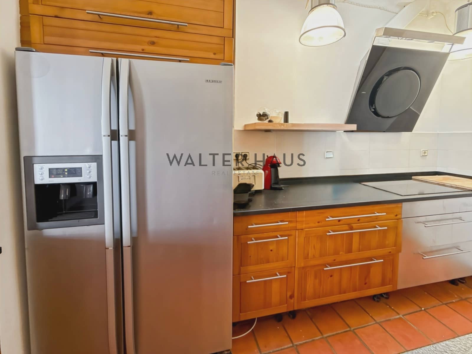 3 soveværelse Villa til leje i Barcelona by med swimmingpool - € 4.900 (Ref: 9263438)