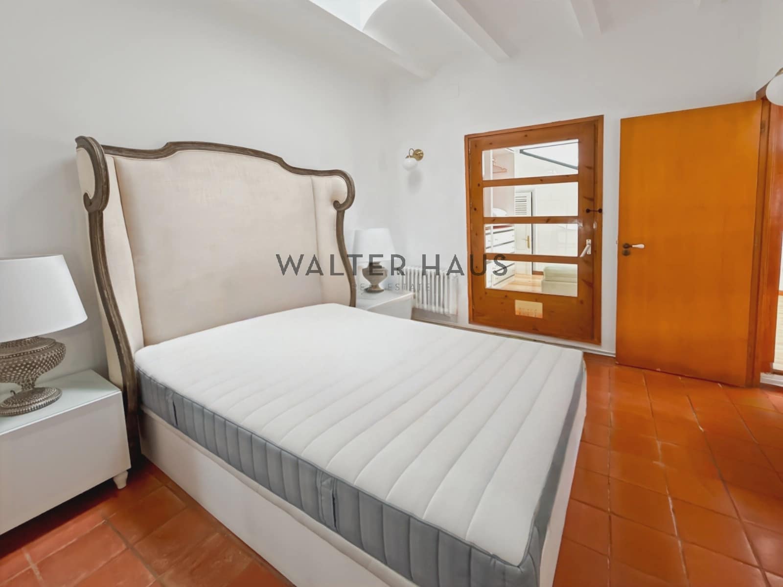 3 soveværelse Villa til leje i Barcelona by med swimmingpool - € 4.900 (Ref: 9263438)