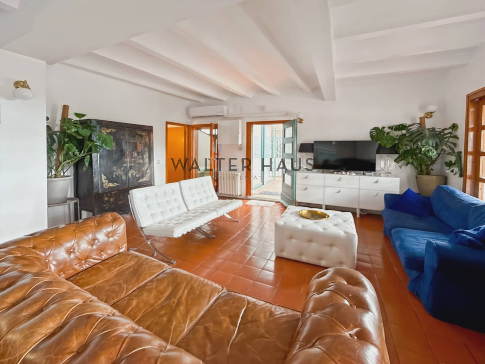 3 soveværelse Villa til leje i Barcelona by med swimmingpool - € 4.900 (Ref: 9263438)