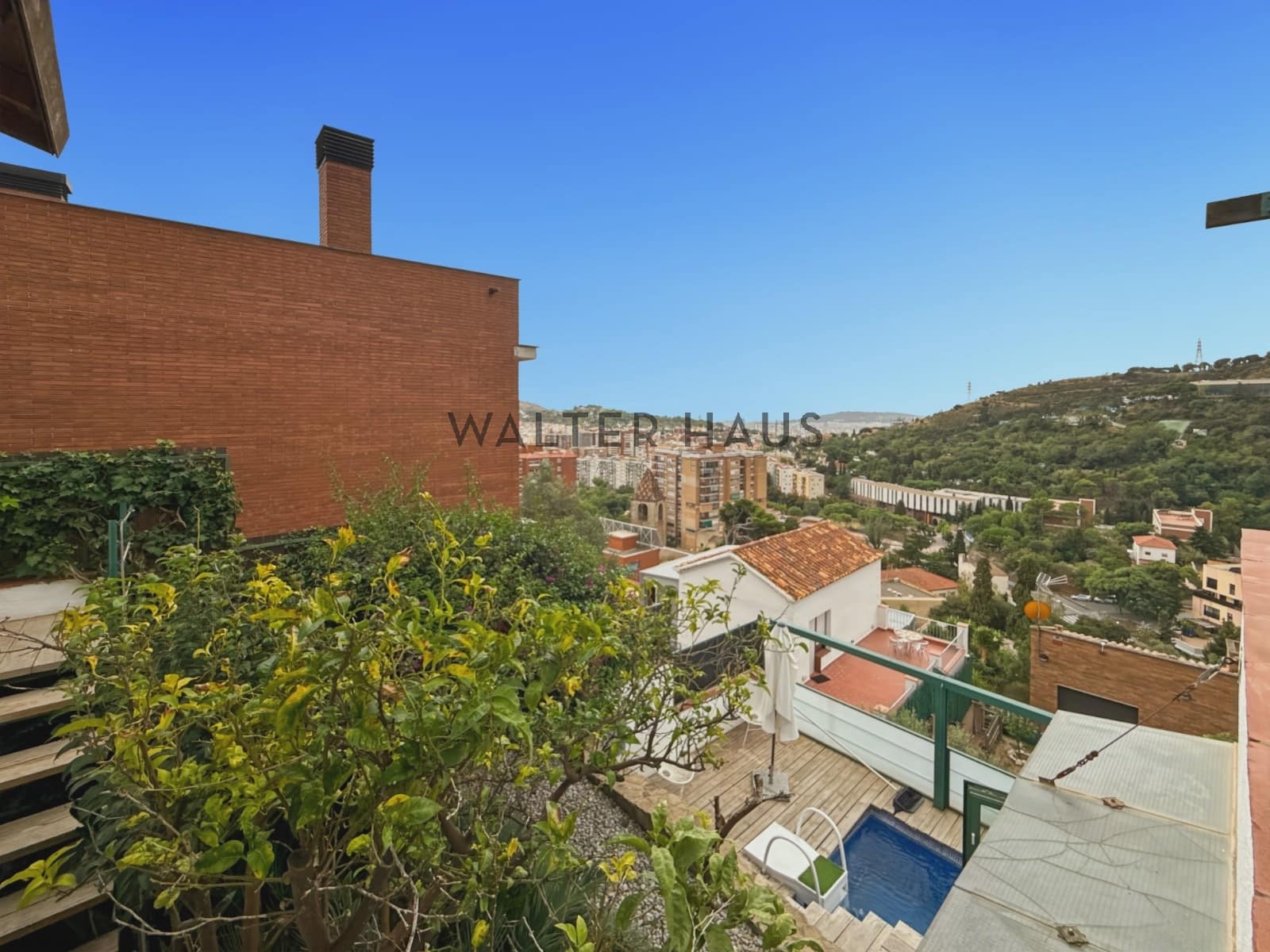3 soveværelse Villa til leje i Barcelona by med swimmingpool - € 4.900 (Ref: 9263438)