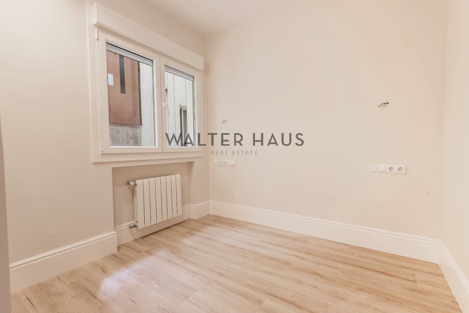 3 slaapkamer Flat te koop in Madrid stad - € 1.650.000 (Ref: 9266636)