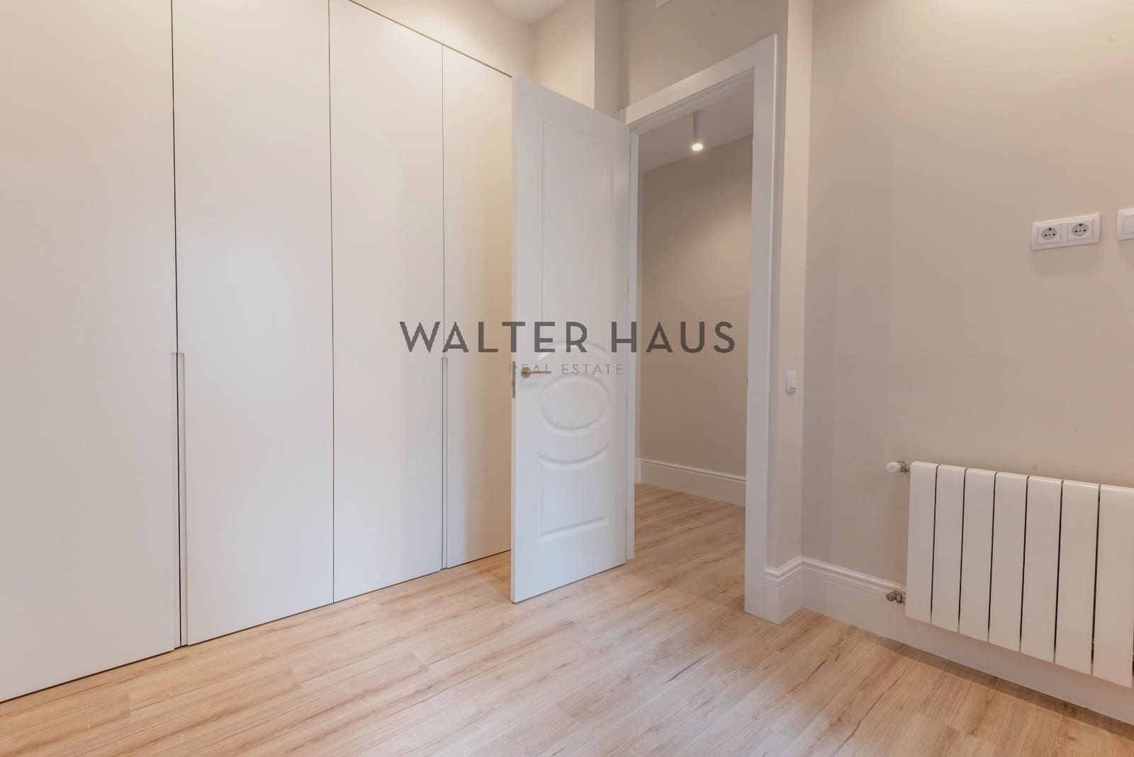 3 slaapkamer Flat te koop in Madrid stad - € 1.650.000 (Ref: 9266636)