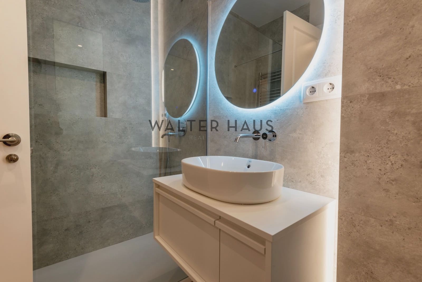 3 slaapkamer Flat te koop in Madrid stad - € 1.650.000 (Ref: 9266636)