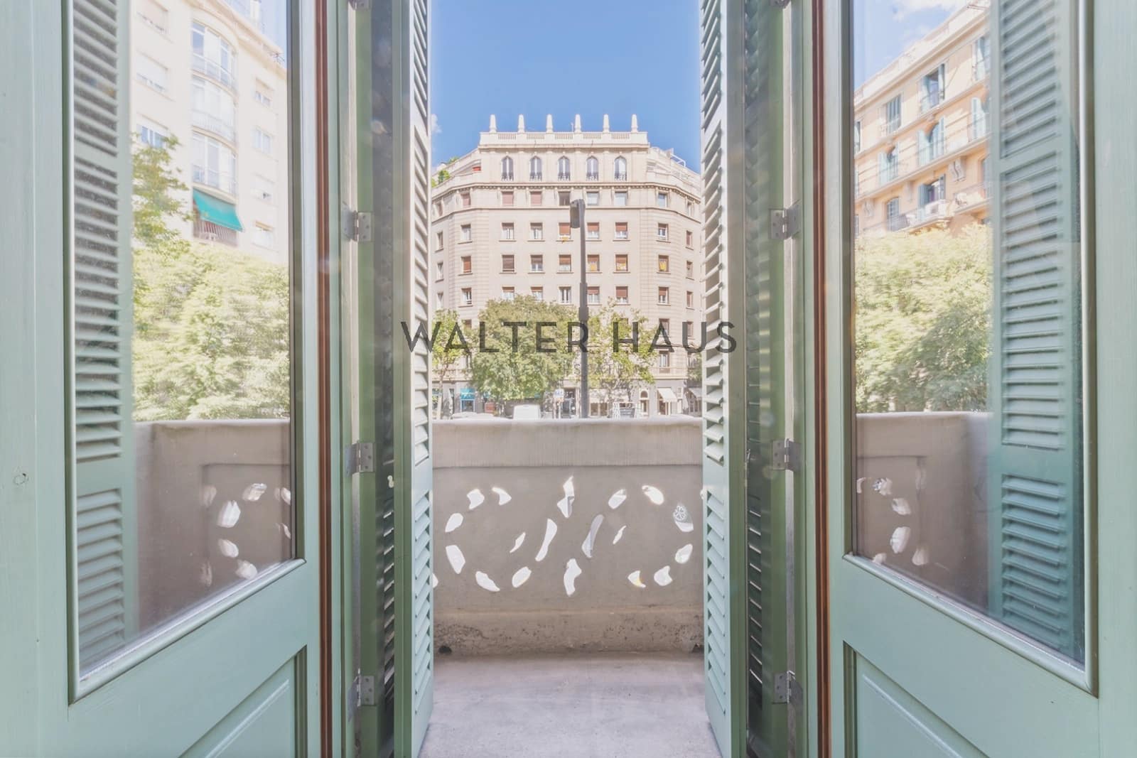 2 soveværelse Lejlighed til salg i Barcelona by med swimmingpool - € 1.092.000 (Ref: 9267836)