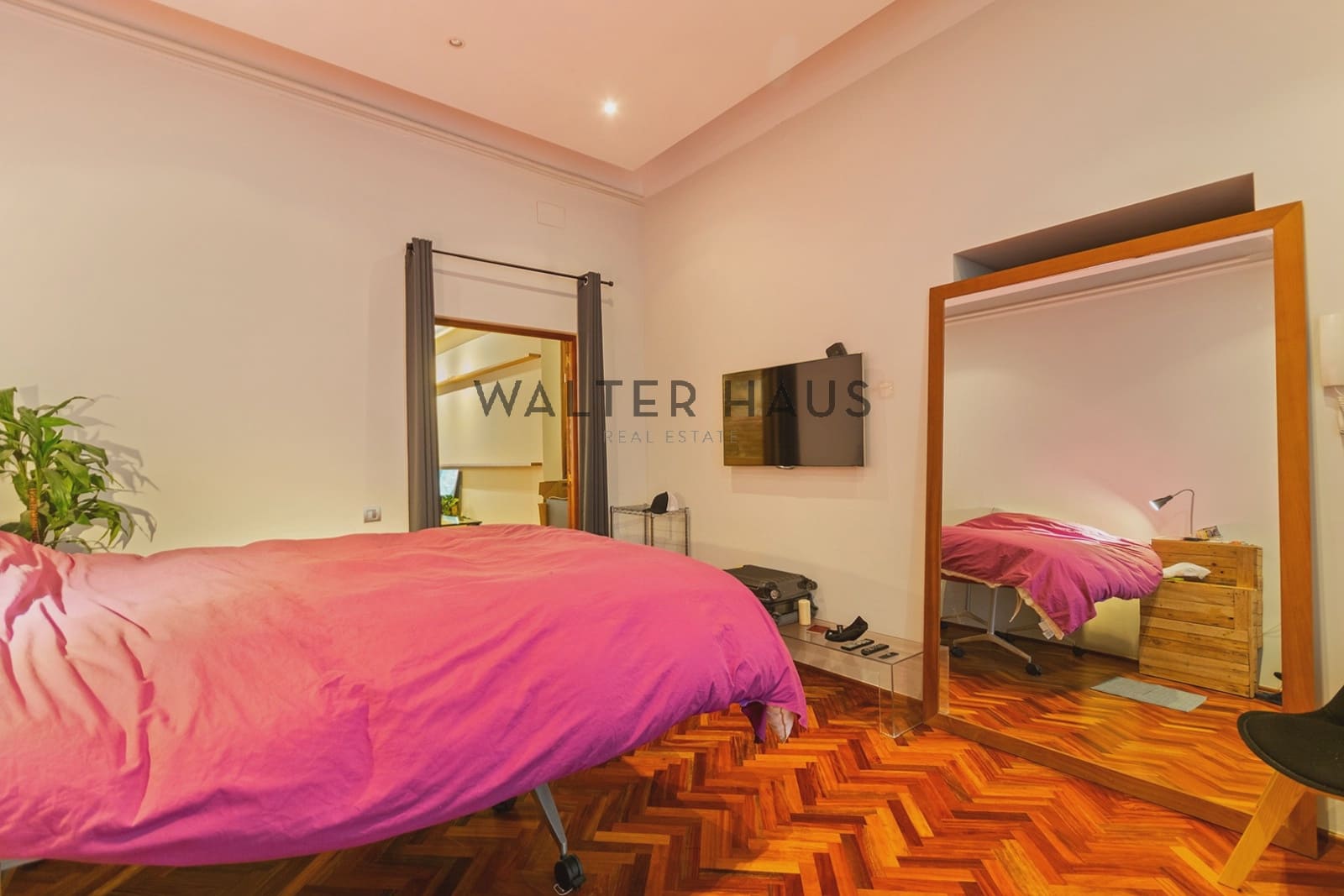 2 soveværelse Lejlighed til salg i Barcelona by med swimmingpool - € 1.092.000 (Ref: 9267836)