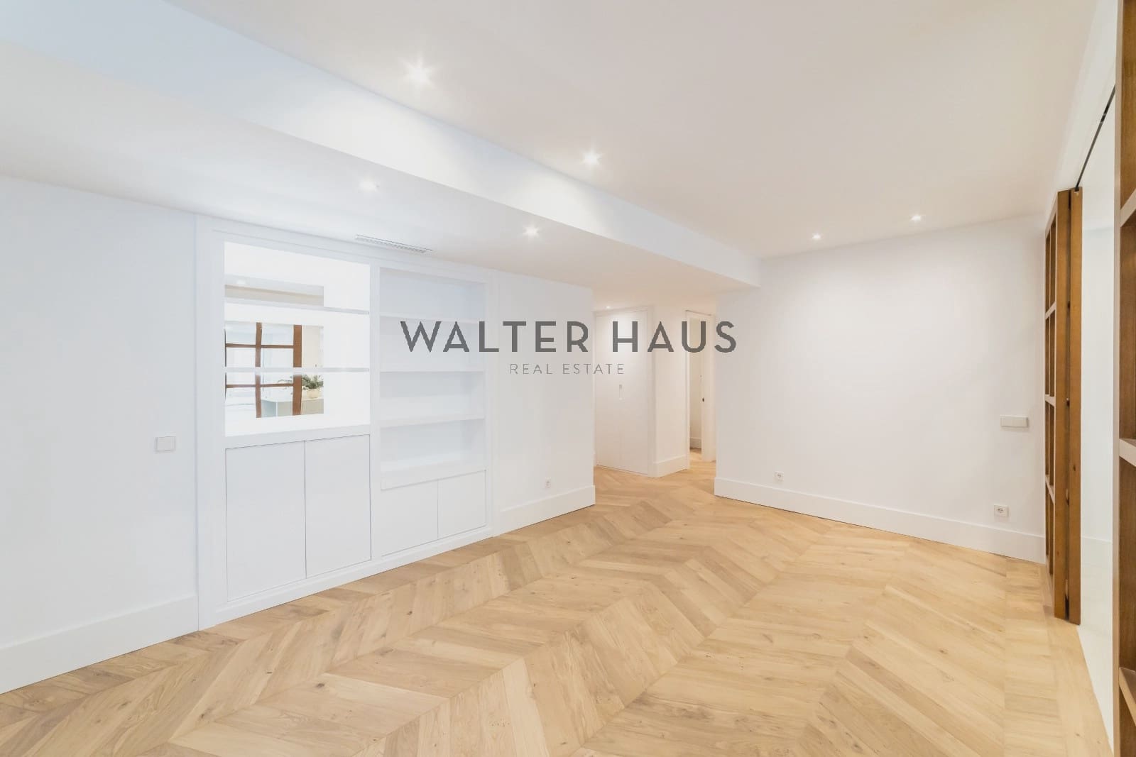 3 slaapkamer Flat te koop in Madrid stad met zwembad - € 3.100.000 (Ref: 9270602)