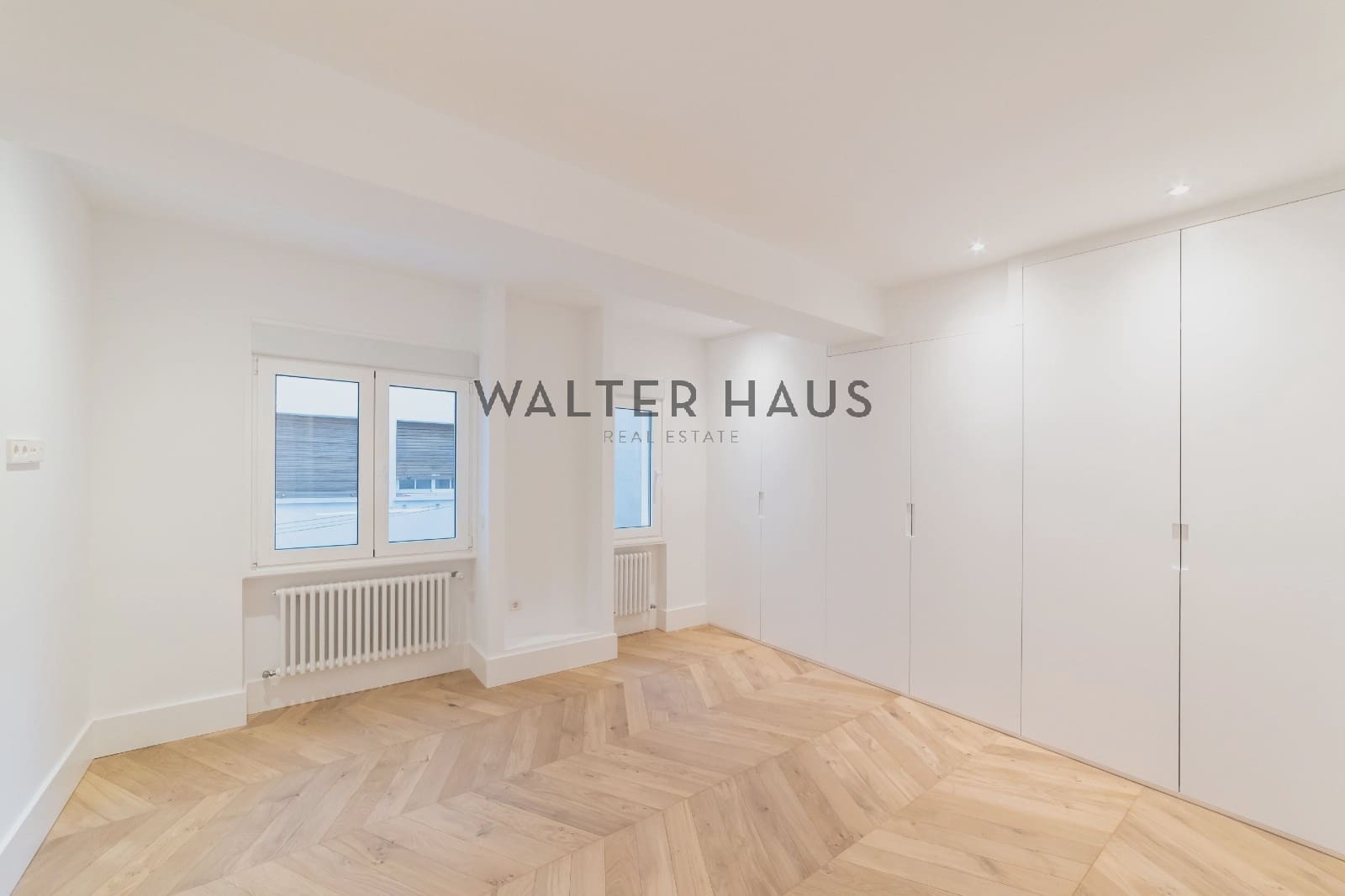 3 slaapkamer Flat te koop in Madrid stad met zwembad - € 3.100.000 (Ref: 9270602)