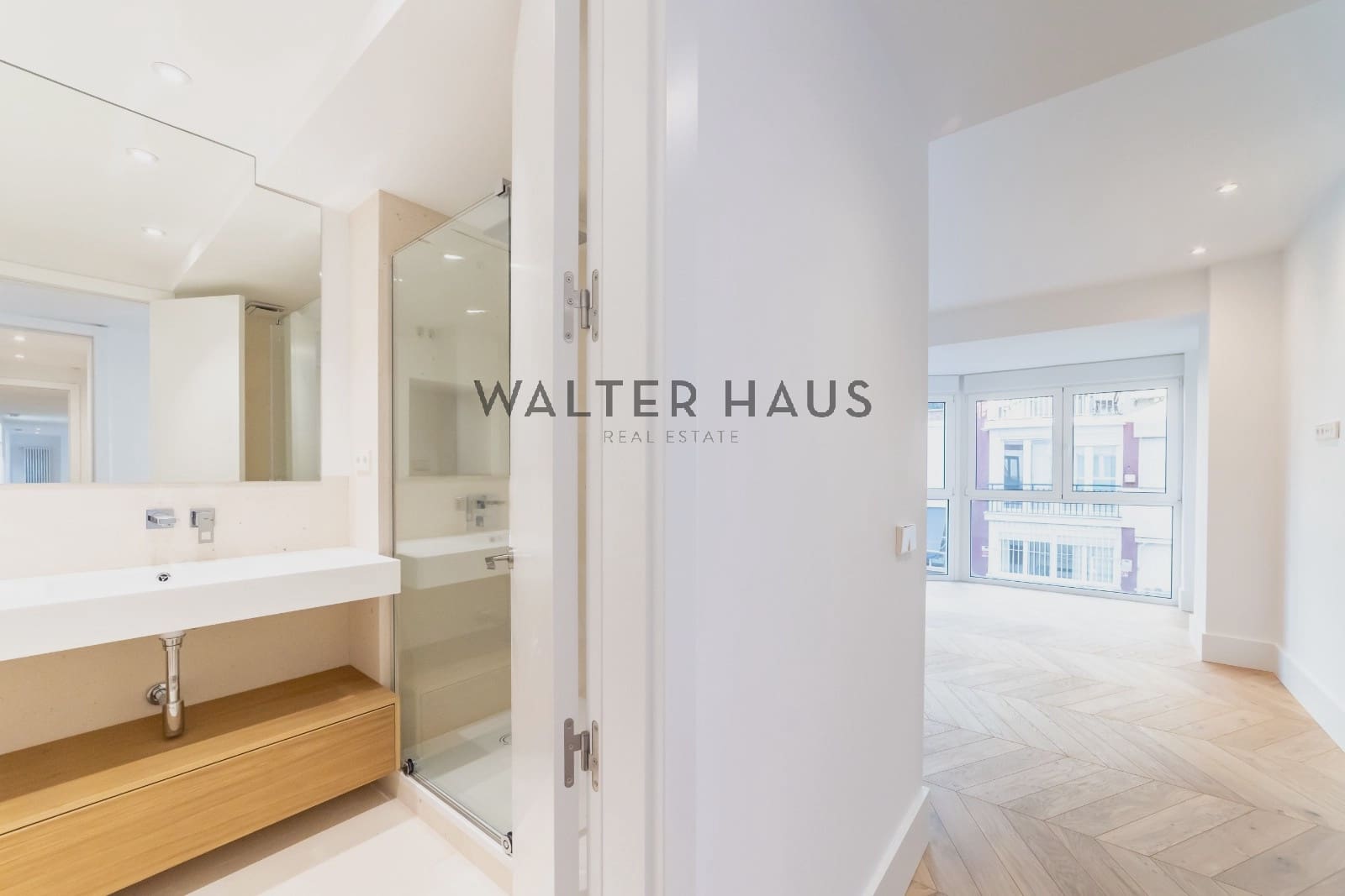 3 slaapkamer Flat te koop in Madrid stad met zwembad - € 3.100.000 (Ref: 9270602)