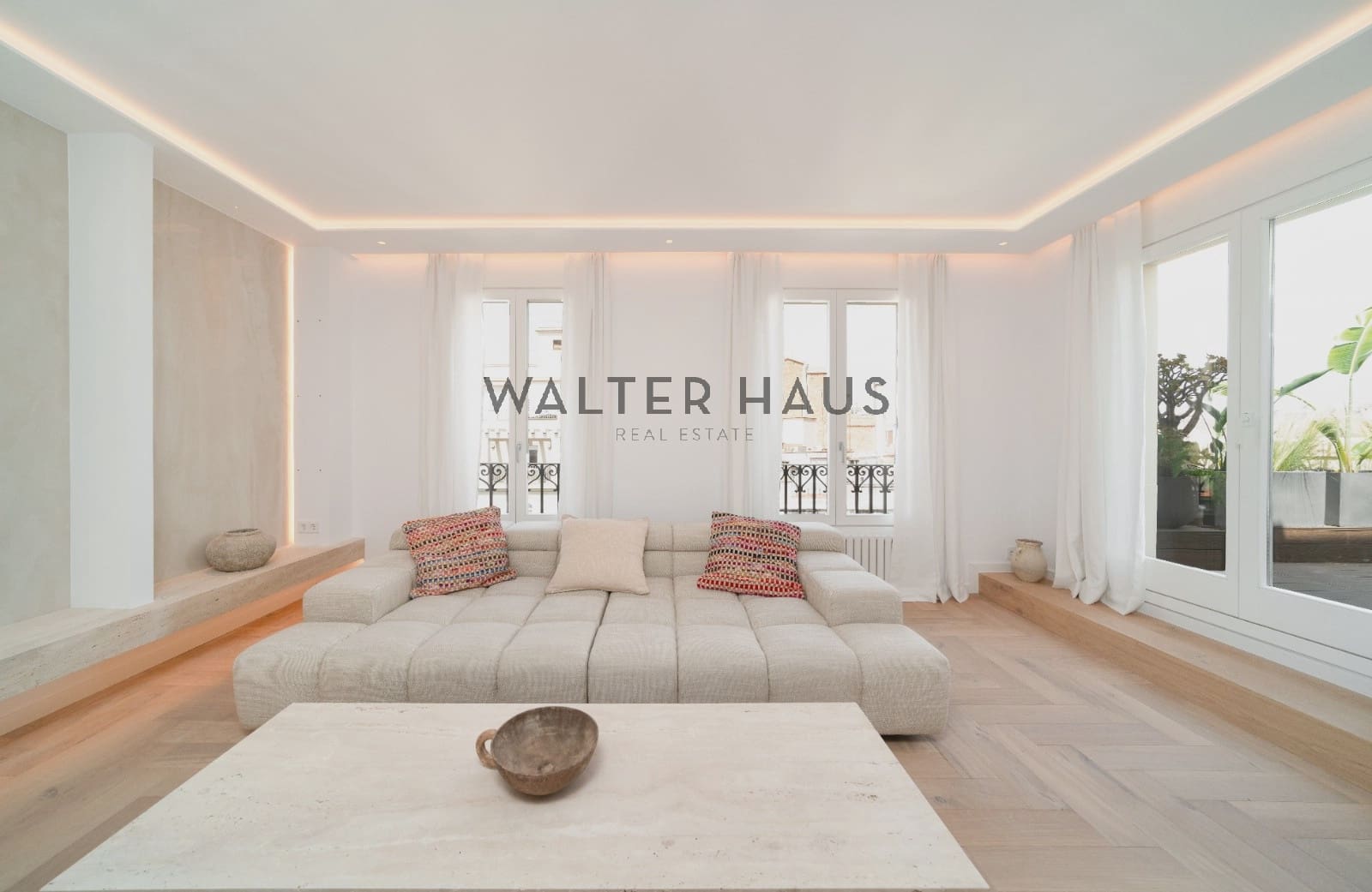 3 soveværelse Penthouse til salg i Barcelona by - € 2.950.000 (Ref: 9270603)