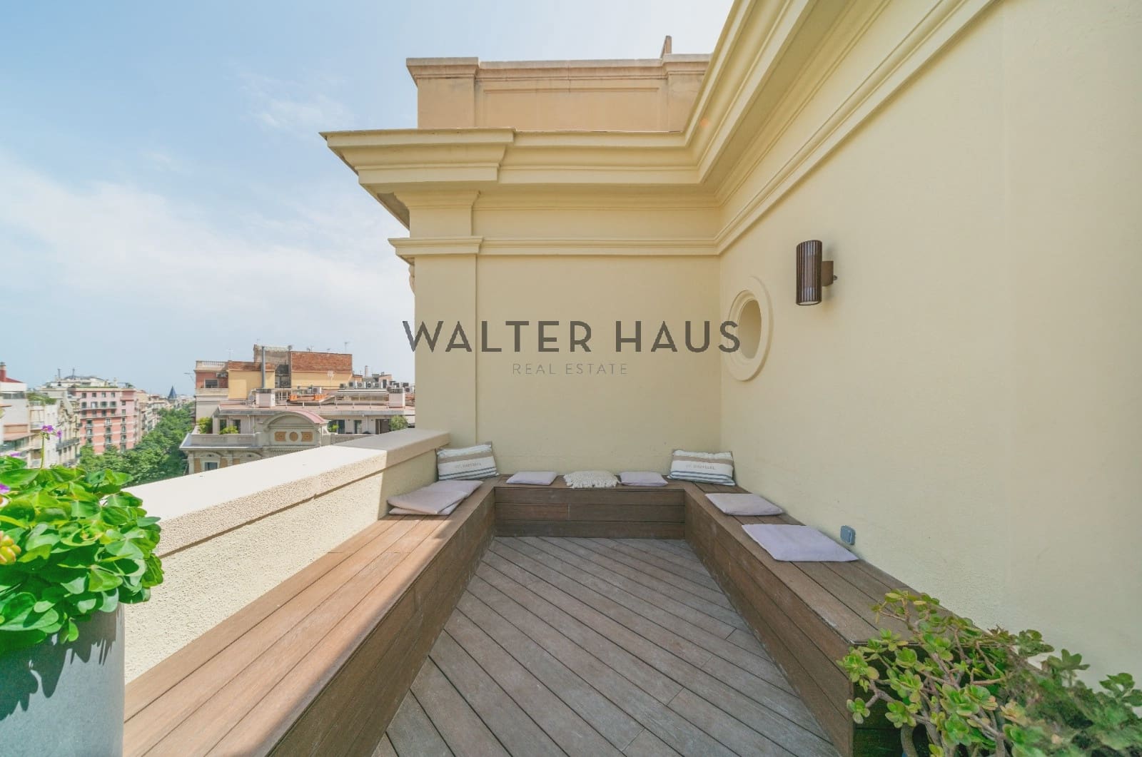 3 soveværelse Penthouse til salg i Barcelona by - € 2.950.000 (Ref: 9270603)