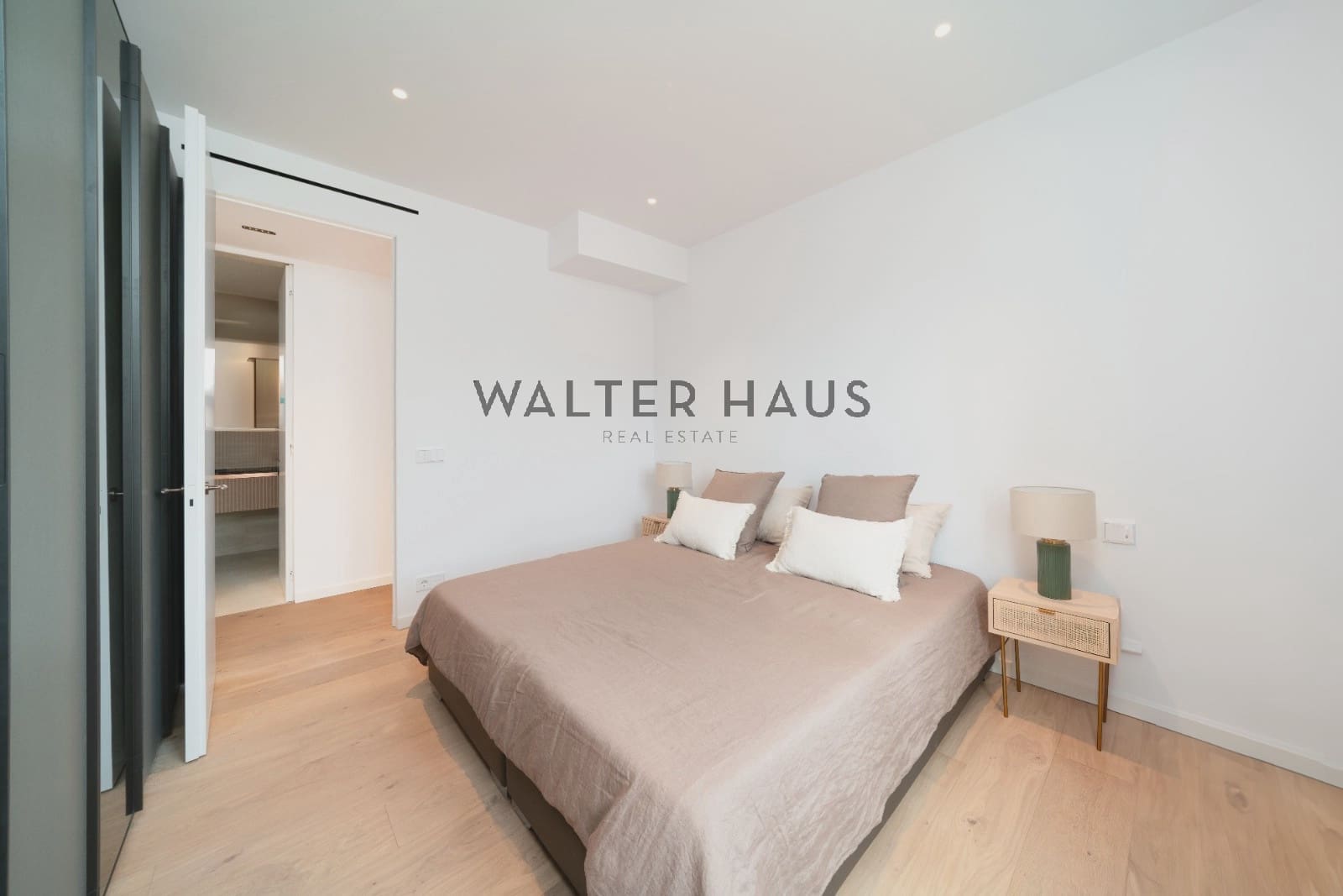 3 soveværelse Penthouse til salg i Barcelona by - € 2.950.000 (Ref: 9270603)