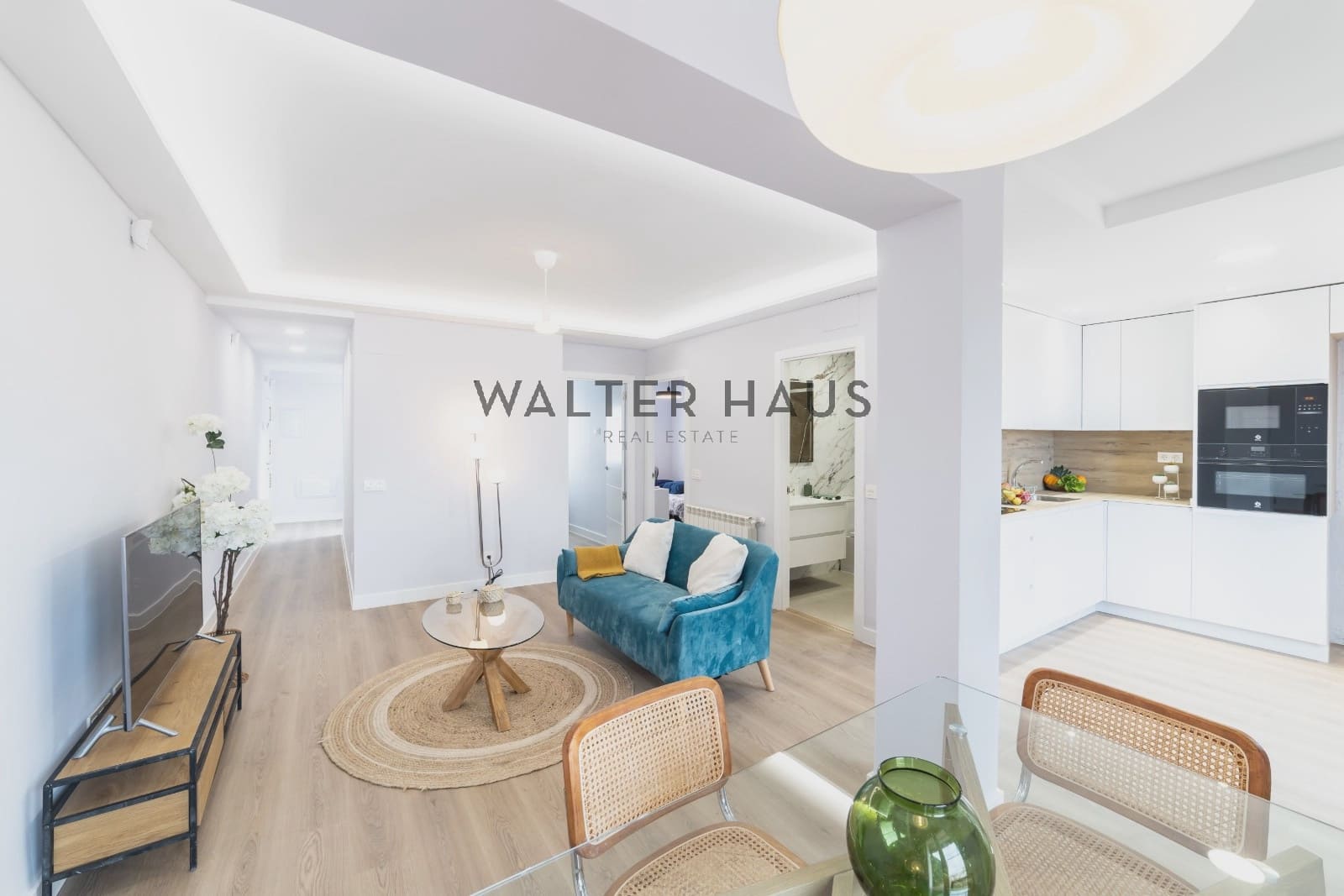 2 soveværelse Lejlighed til salg i Madrid by - € 799.000 (Ref: 9275229)