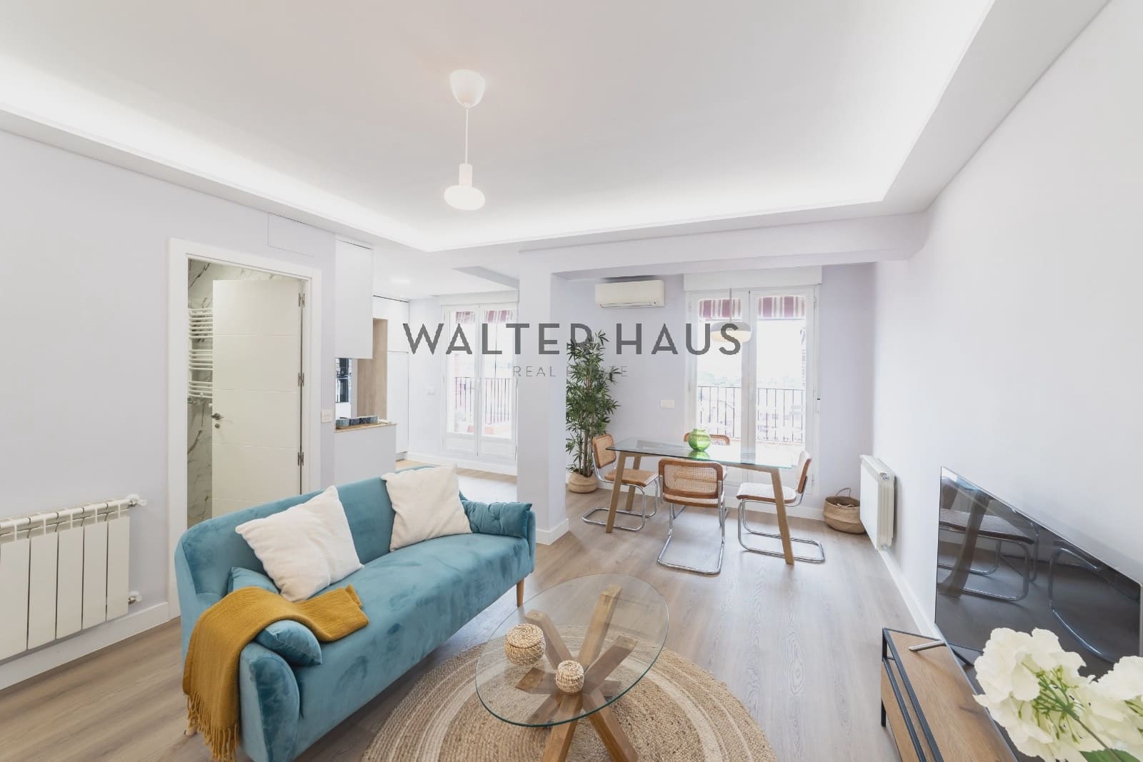 2 soveværelse Lejlighed til salg i Madrid by - € 799.000 (Ref: 9275229)