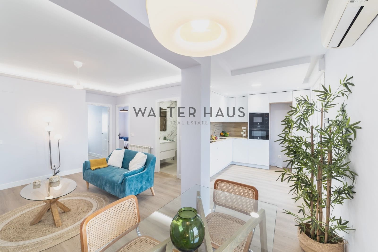 2 soveværelse Lejlighed til salg i Madrid by - € 799.000 (Ref: 9275229)