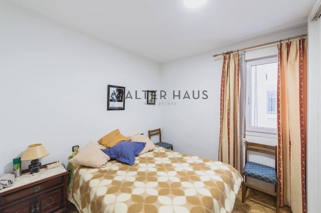 4 bedroom Flat for sale in Rios Rosas, Madrid city - € 925,000 (Ref: 9275230)