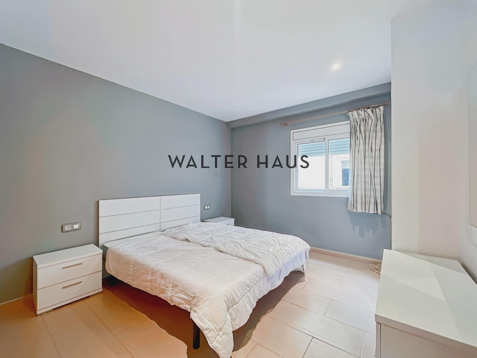 2 bedroom Flat for sale in Barcelona city with pool - € 550,000 (Ref: 9278507)