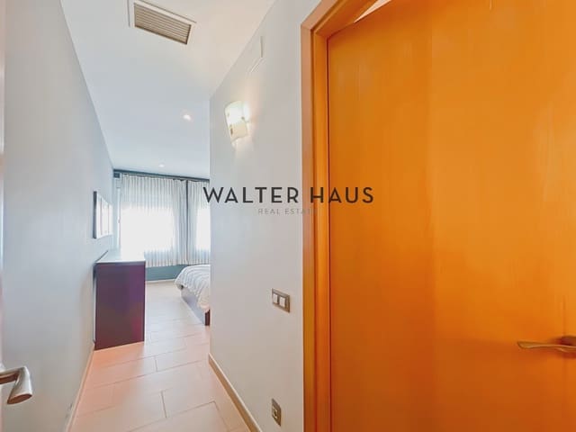 2 bedroom Flat for sale in La Sagrada Família, Barcelona city with pool - € 550,000 (Ref: 9278507)