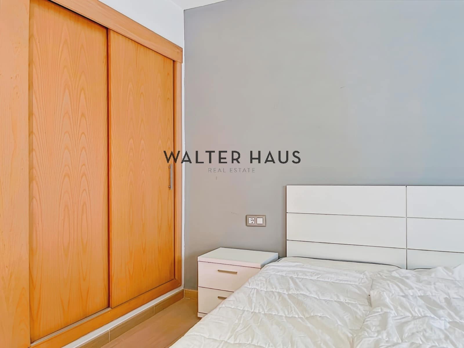 2 bedroom Flat for sale in Barcelona city with pool - € 550,000 (Ref: 9278507)