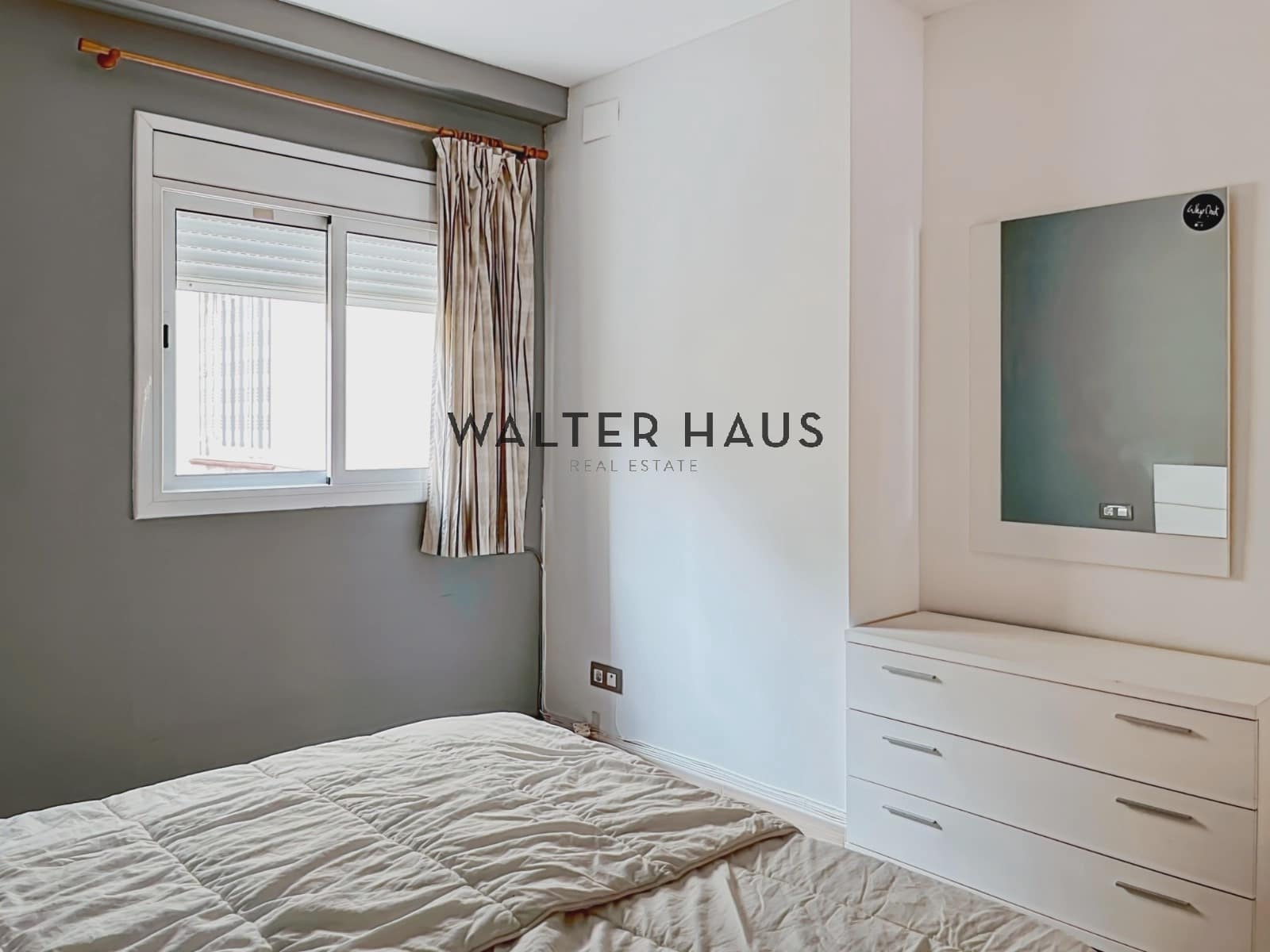 2 bedroom Flat for sale in Barcelona city with pool - € 550,000 (Ref: 9278507)