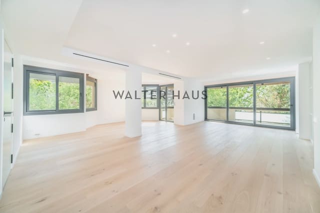 4 bedroom Flat for sale in Les Tres Torres, Barcelona city - € 2,400,000 (Ref: 9282841)