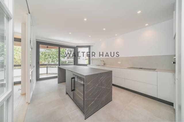 4 bedroom Flat for sale in Les Tres Torres, Barcelona city - € 2,400,000 (Ref: 9282841)