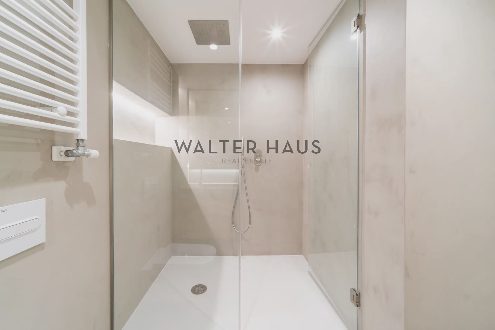 4 sypialnia Mieszkanie na sprzedaż w Miasto Barcelona - 2 400 000 € (Ref: 9282841)