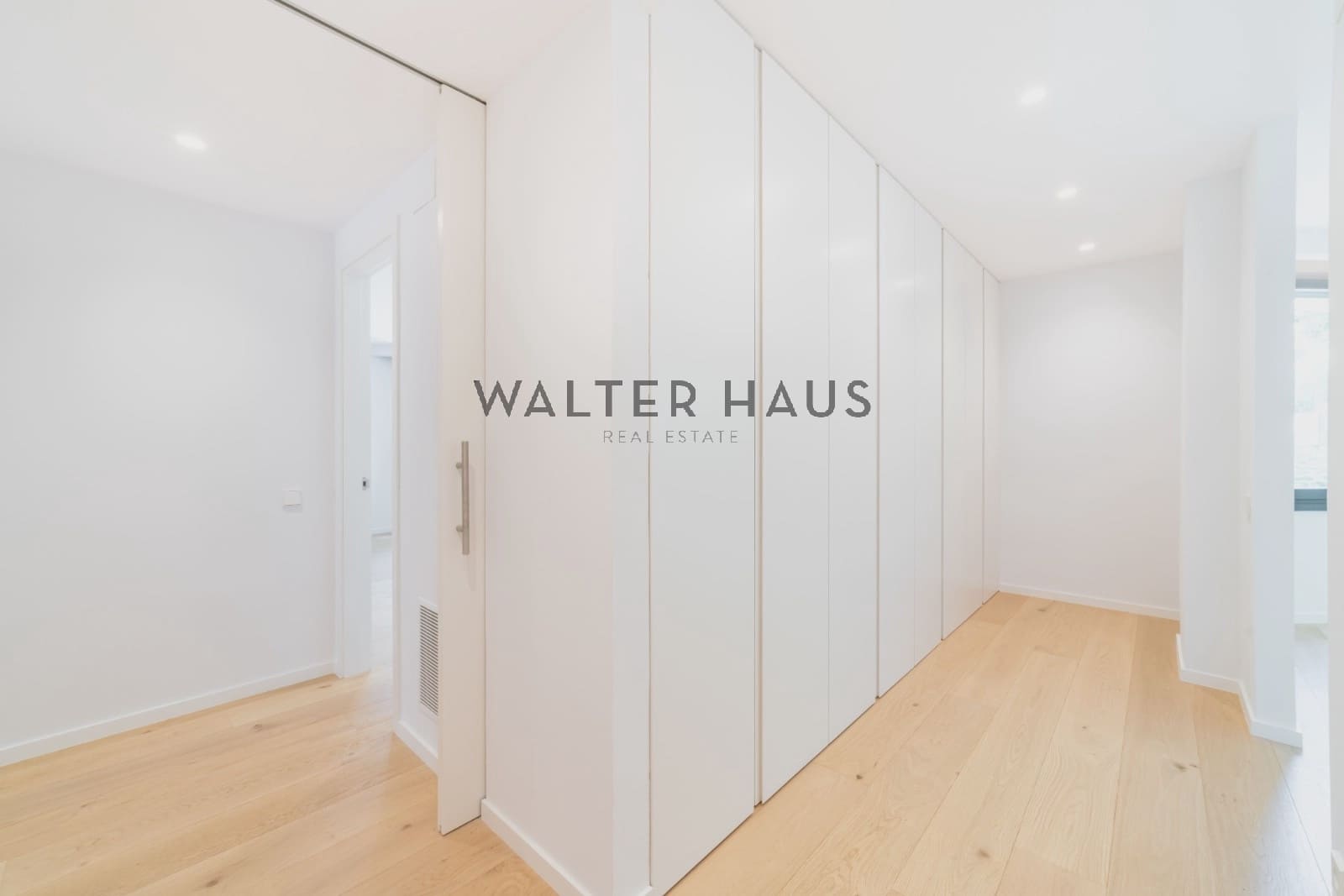 4 sypialnia Mieszkanie na sprzedaż w Miasto Barcelona - 2 400 000 € (Ref: 9282841)