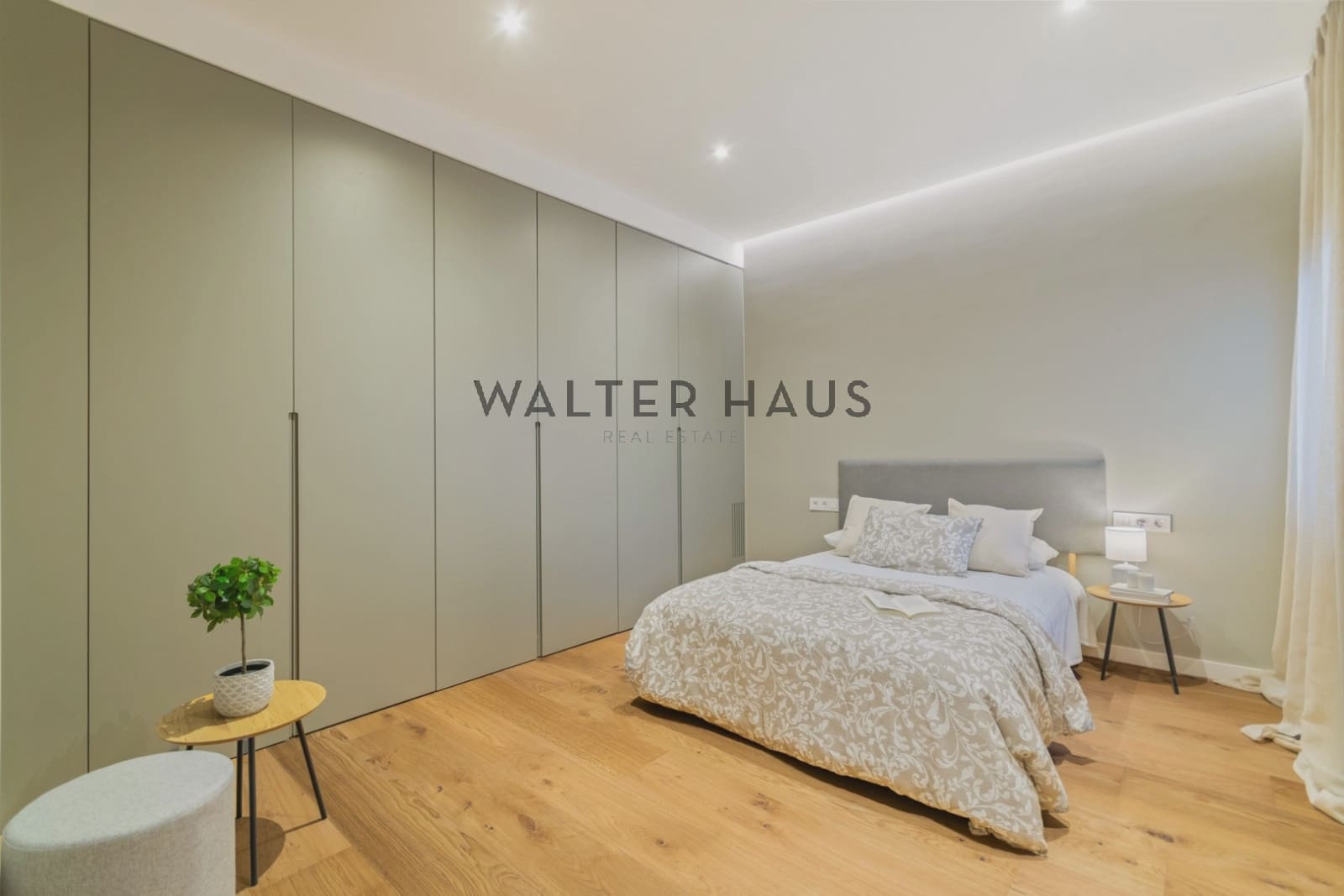 4 soveværelse Lejlighed til salg i Barcelona by - € 1.290.000 (Ref: 9289748)