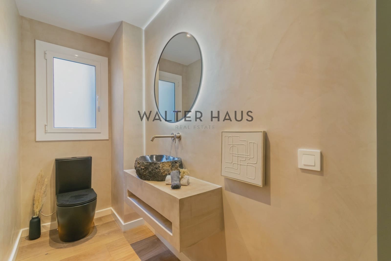 4 soveværelse Lejlighed til salg i Barcelona by - € 1.290.000 (Ref: 9289748)