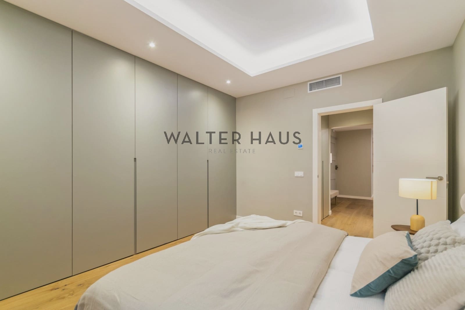 4 soveværelse Lejlighed til salg i Barcelona by - € 1.290.000 (Ref: 9289748)