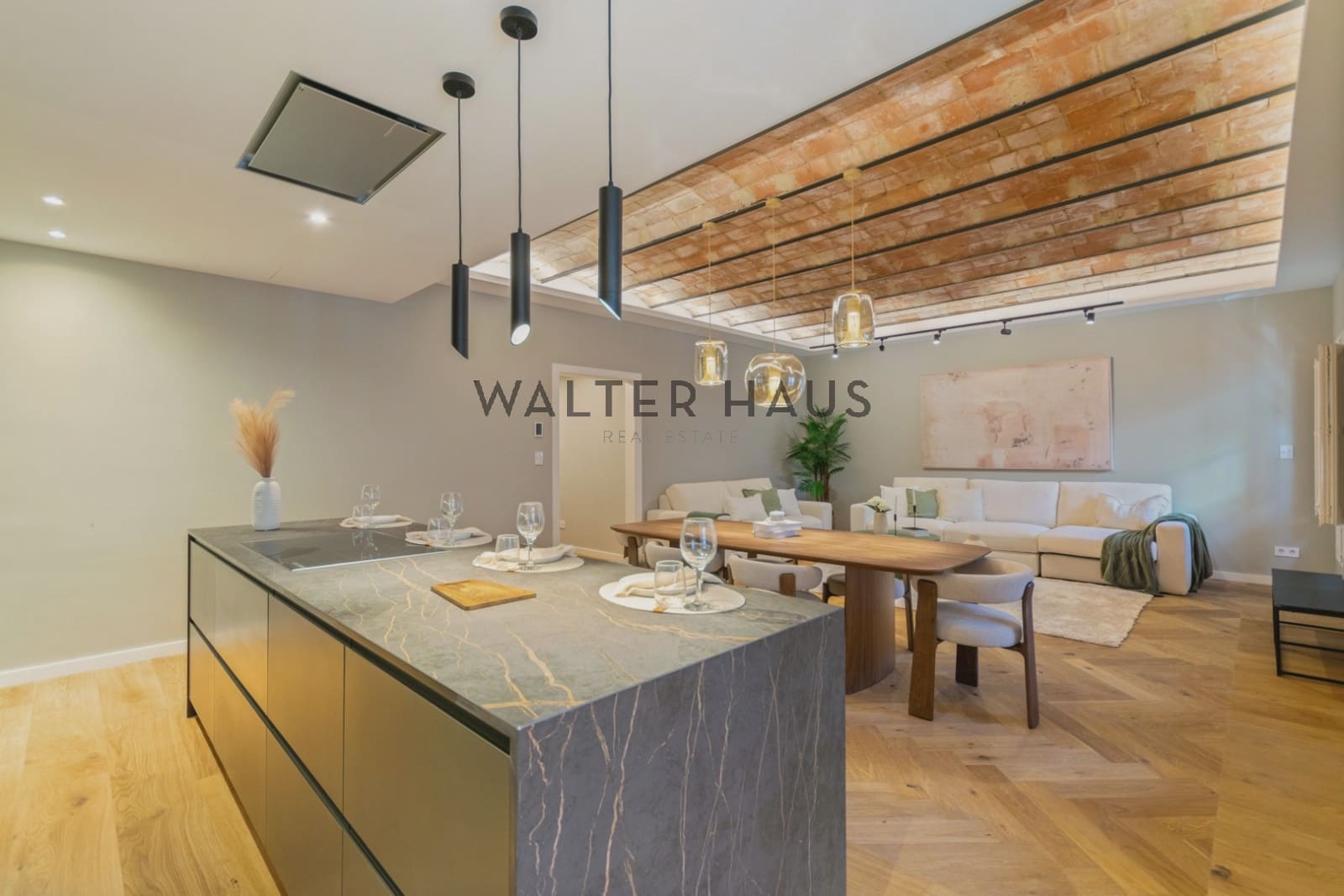 4 soveværelse Lejlighed til salg i Barcelona by - € 1.290.000 (Ref: 9289748)