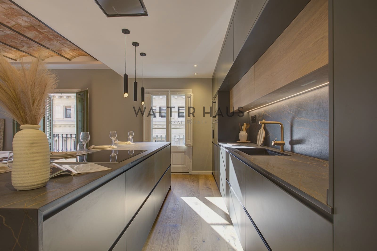 4 sovrum Lägenhet till salu i Barcelona stad - 1 290 000 € (Ref: 9289748)