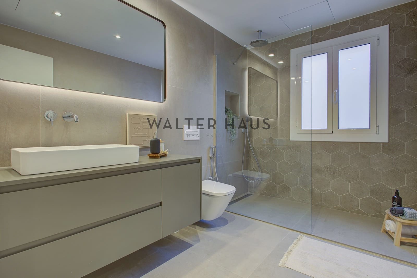 4 sovrum Lägenhet till salu i Barcelona stad - 1 290 000 € (Ref: 9289748)