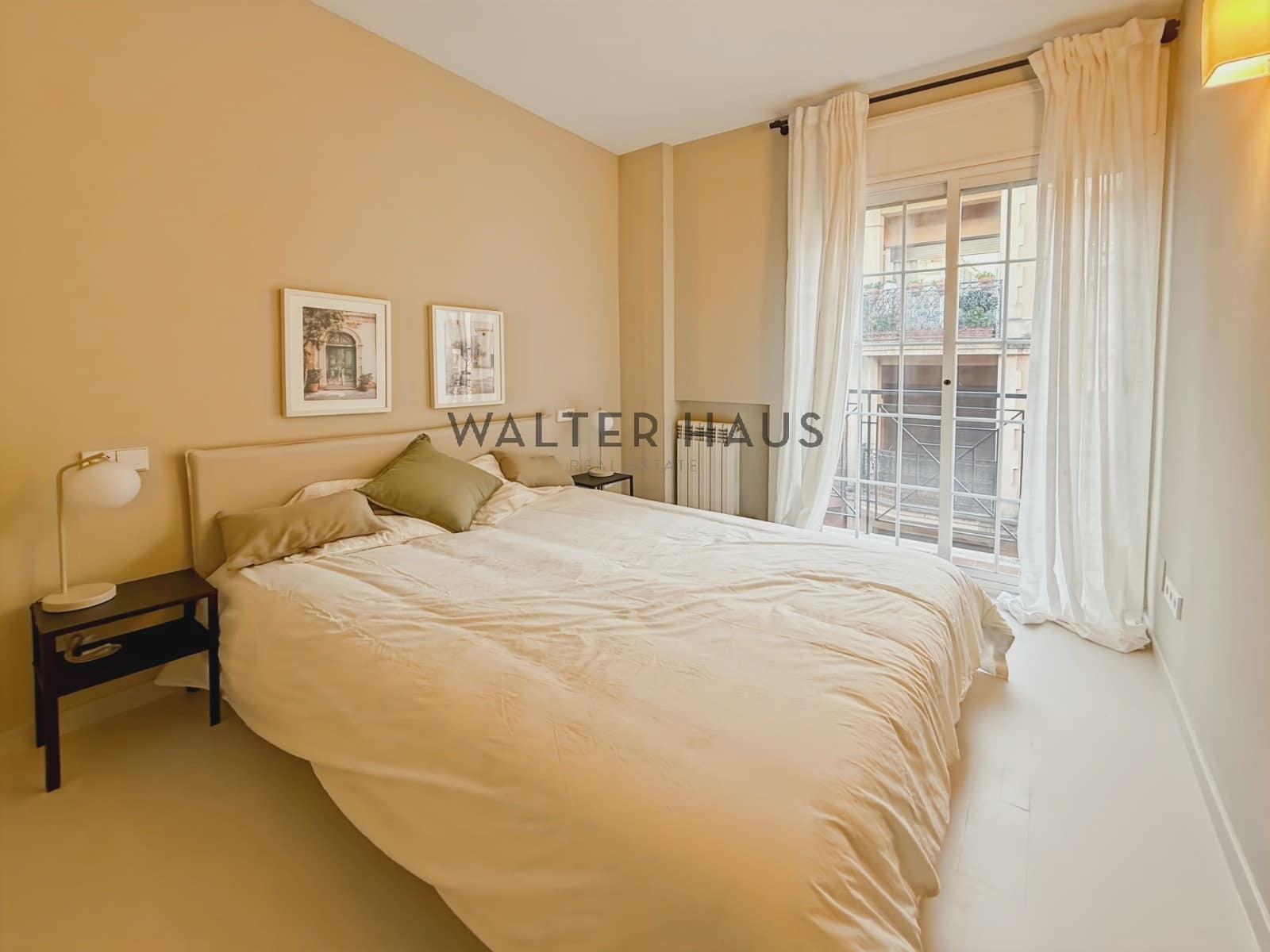 Villa/Maison de 4 chambres à louer à Barcelone ville - 3 400 € (Ref: 9293793)